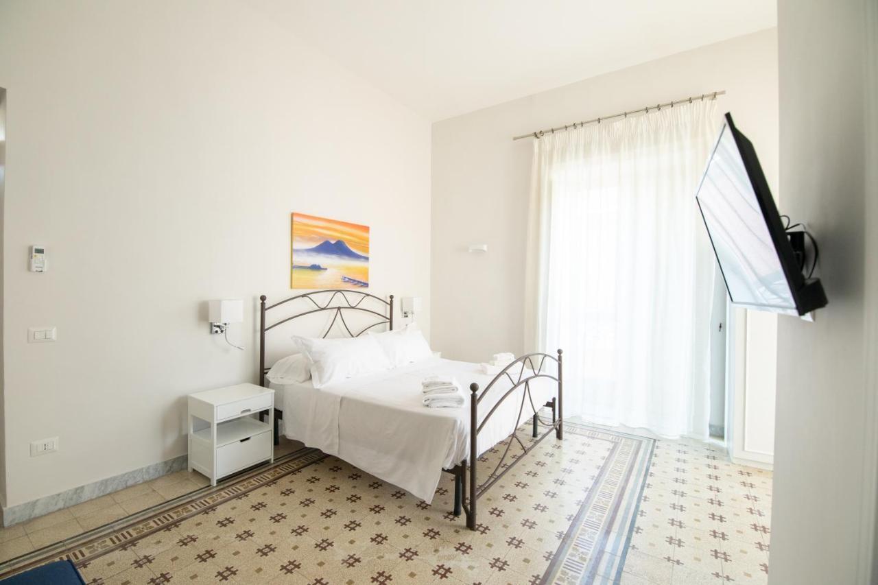 Effe Suites Napoli Eksteriør bilde