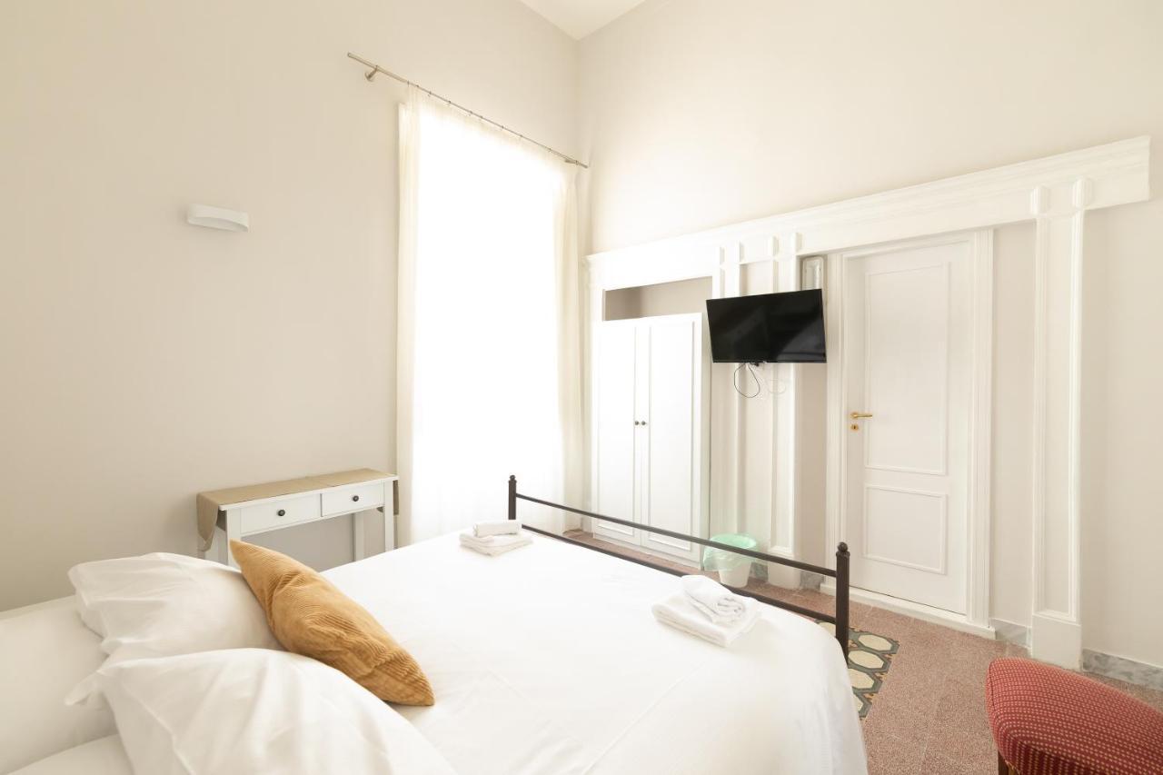 Effe Suites Napoli Eksteriør bilde